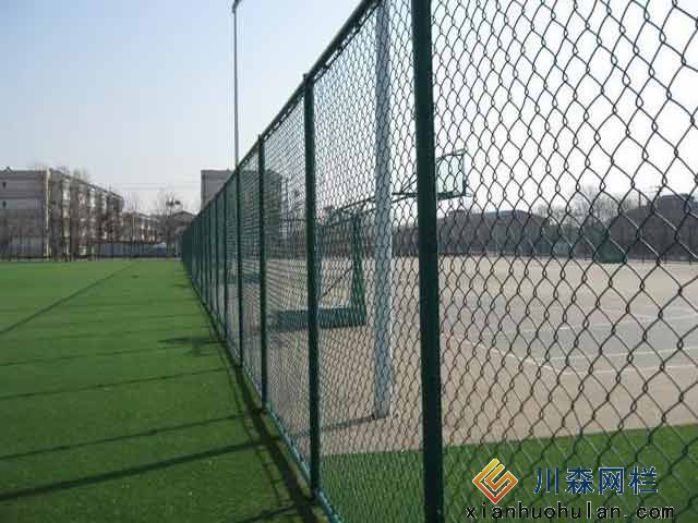 篮球场围栏网采用什么样的电镀工艺进行工生产？